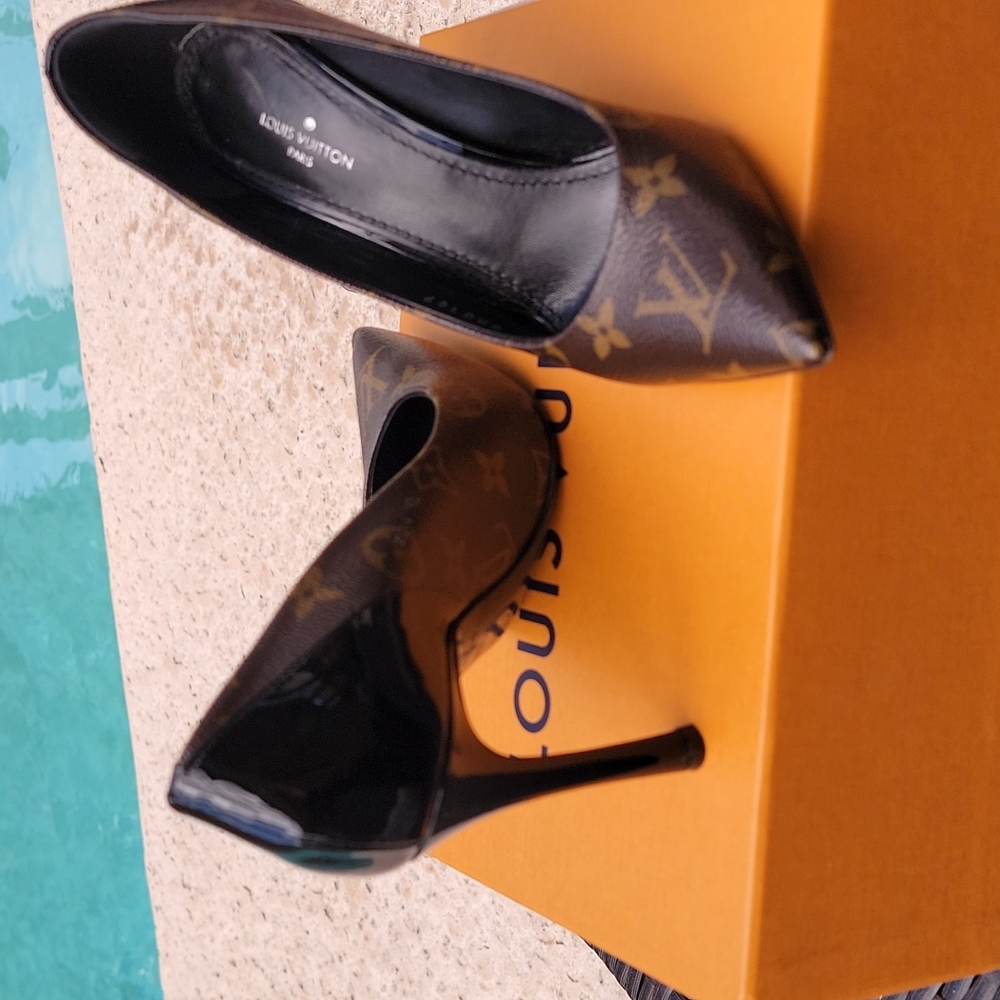 Lv heels